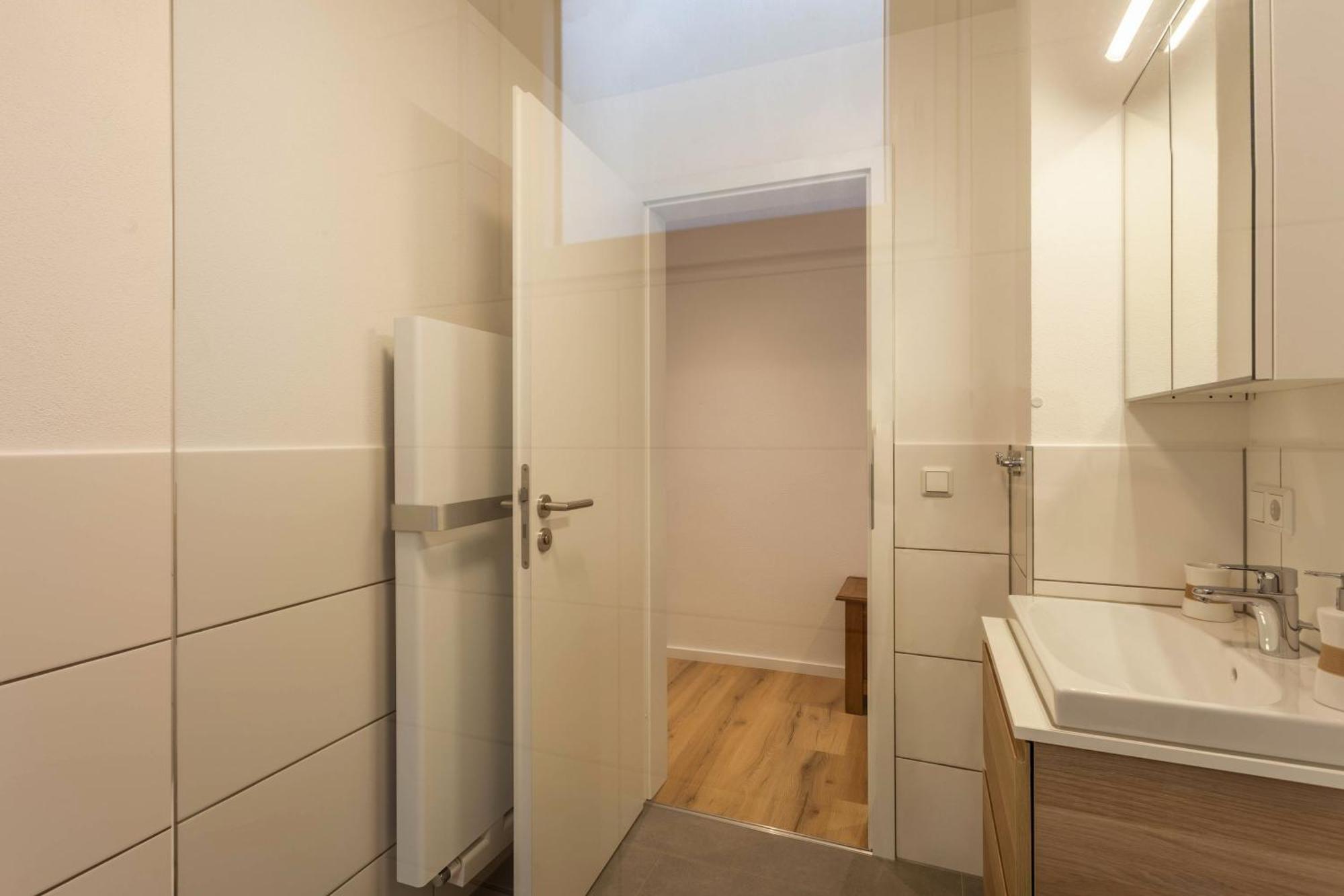 Gruebel Apartment *